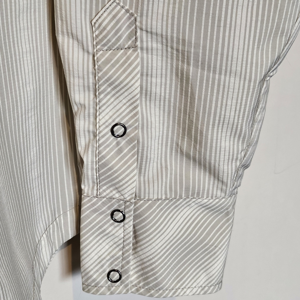 Nau Snap Button Lightweight Performance Shirt - S… - image 5